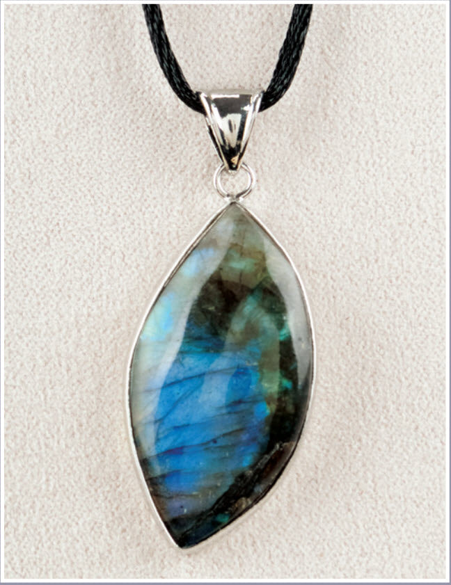 Labradorite Pendant