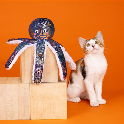 Get A Grip! Plush Kicker Cat Toy