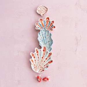 SHELL WALL DECOR